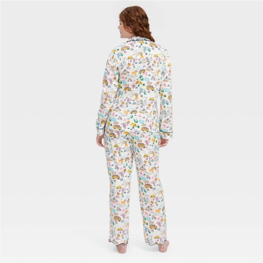 Roller Rabbit Pajama Set - Picture 2 of 4